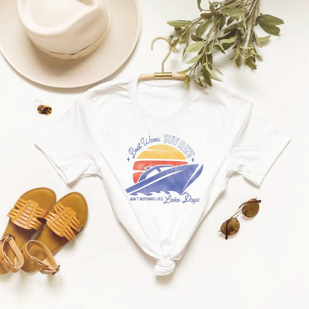 BOAT WAVES SUN RAYS Graphic T-Shirt